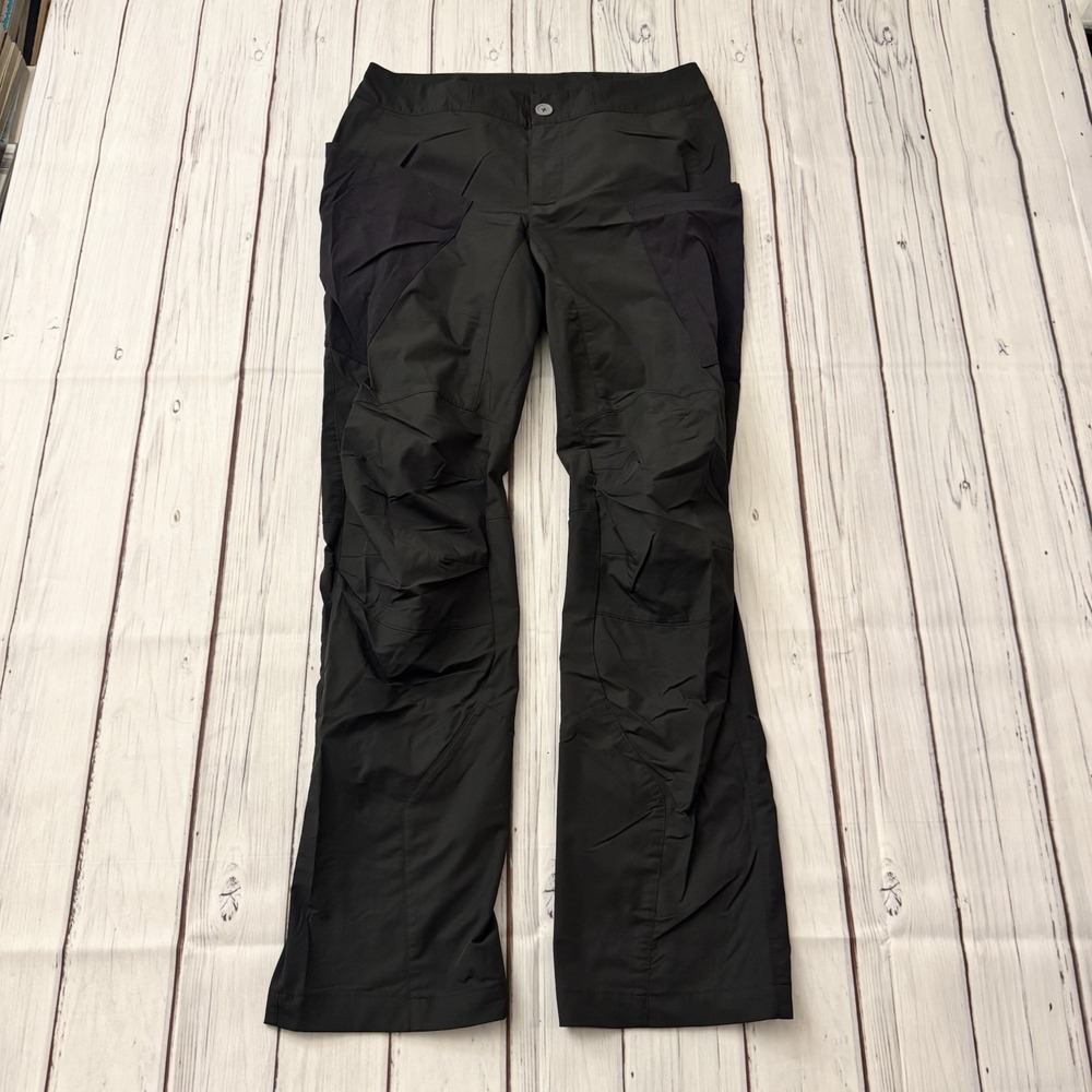 The‎ North Face Women's Black Nylon Hiking Outdoor Pants Articulated Knees Large